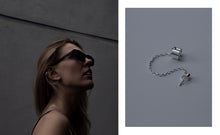 Load image into Gallery viewer, METAL_012 ear cuff
