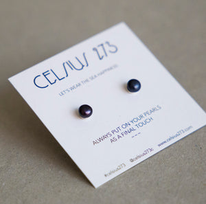 Classic MINI pearls earrings